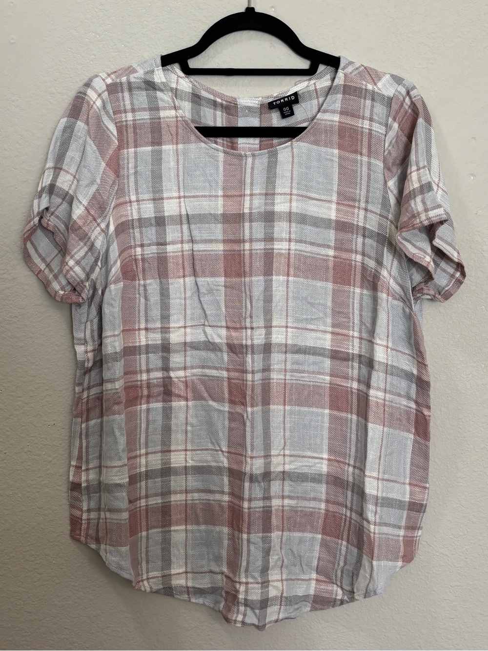 Torrid Plaid Button Back Lightweight Blouse Size 00 (M/L) NWOT